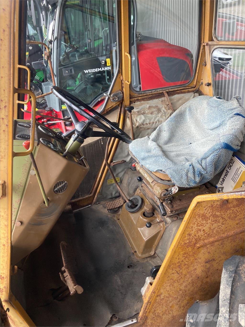 Valmet 502 TRAKTOR (KUND) Traktorer