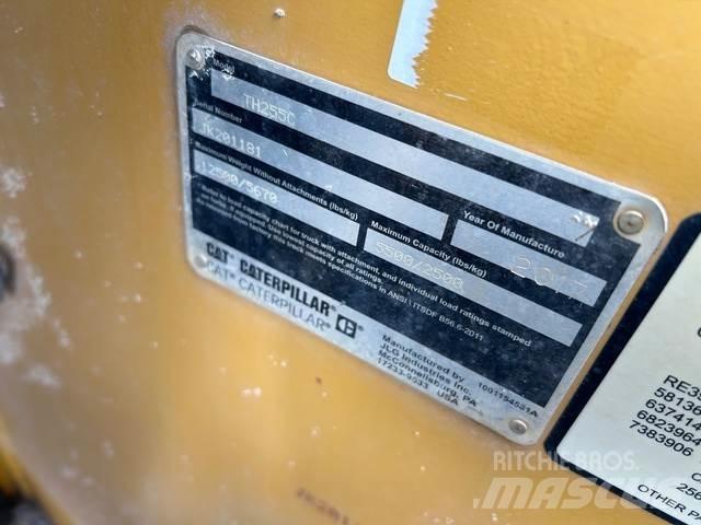 CAT TH255C Teleskoplastare
