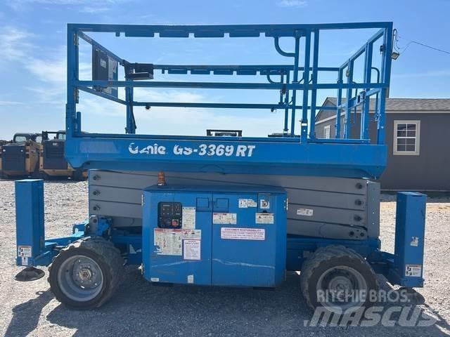 Genie GS3369 RT Saxliftar