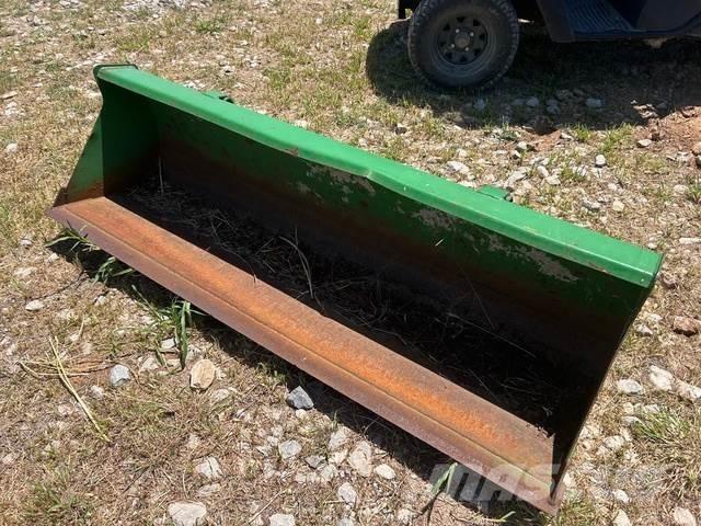 John Deere 72 Bucket Skopor
