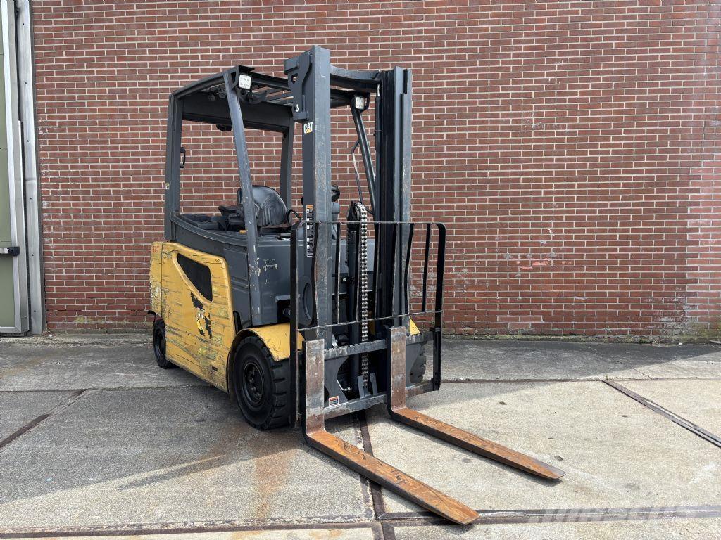 CAT 2EP5000 Elmotviktstruckar