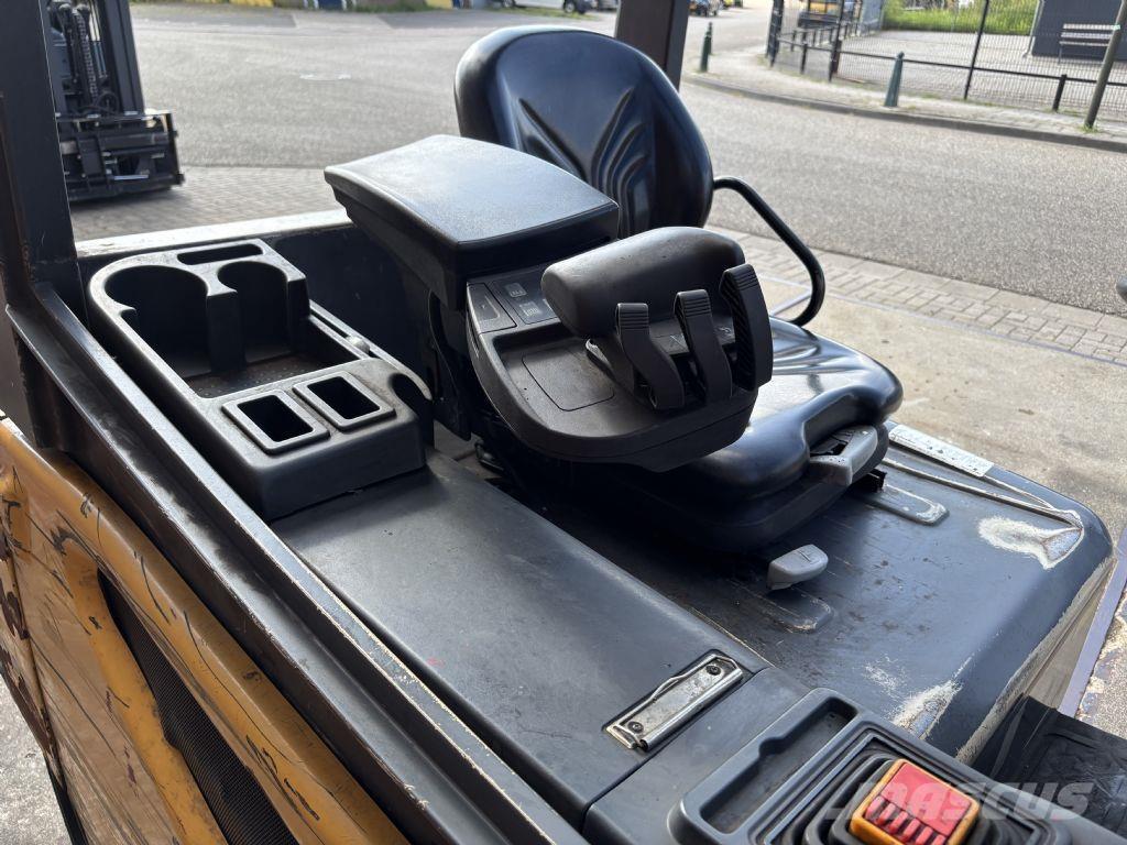 CAT 2EPC5000 Elmotviktstruckar