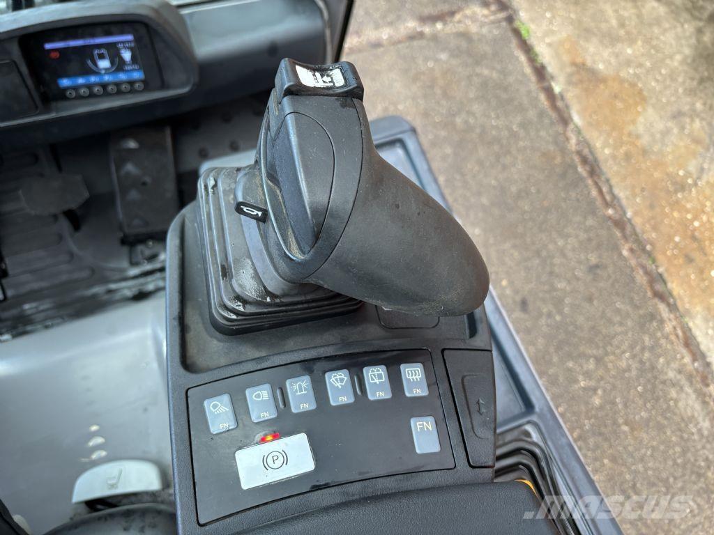 Jungheinrich EFG 216k Elmotviktstruckar