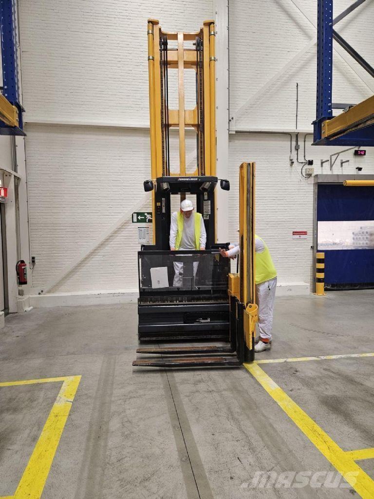 Jungheinrich EKX 515k Plocktruck, höglyftande