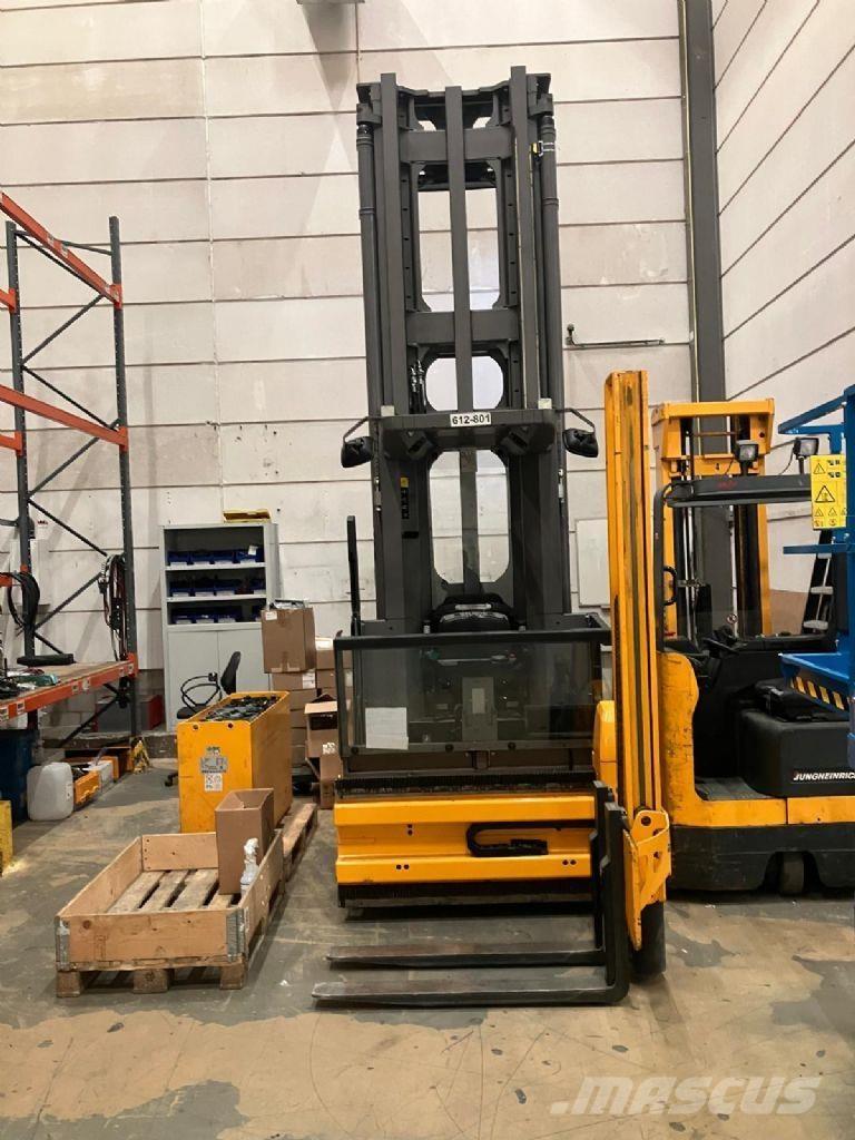 Jungheinrich EKX 516K Plocktruck, höglyftande