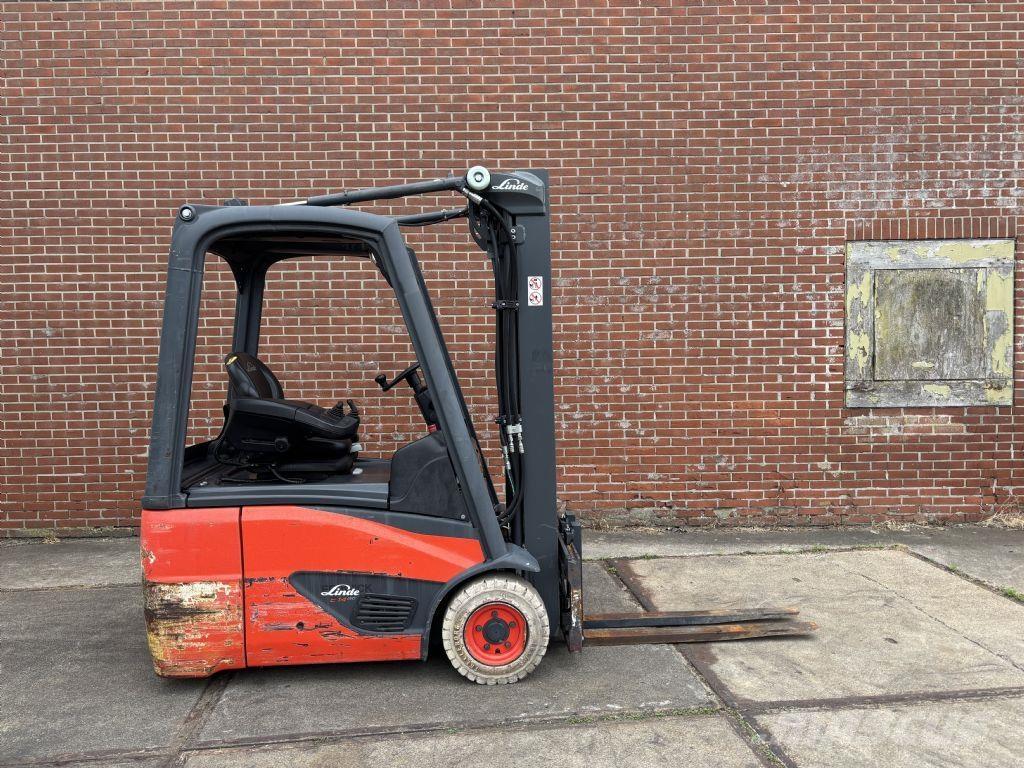 Linde E14-02 Elmotviktstruckar