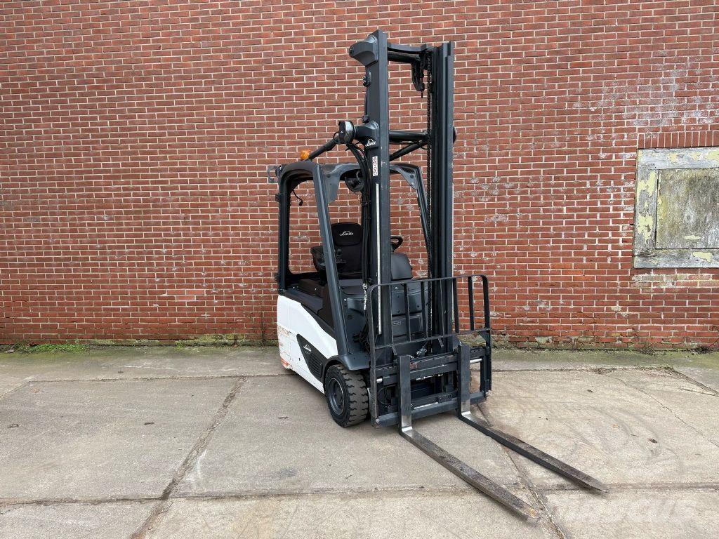 Linde E14-02 Elmotviktstruckar