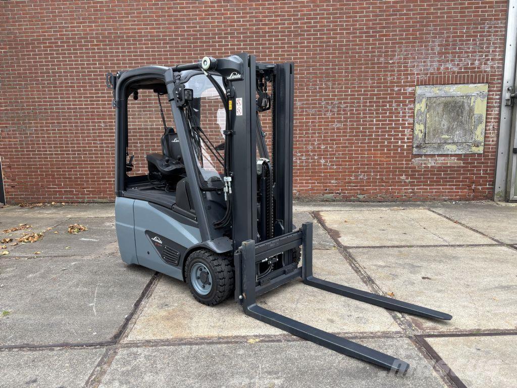 Linde E14-02 Elmotviktstruckar