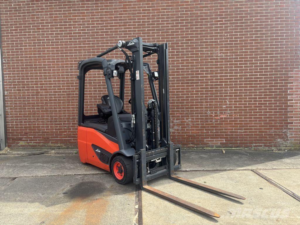 Linde E15-02 Elmotviktstruckar