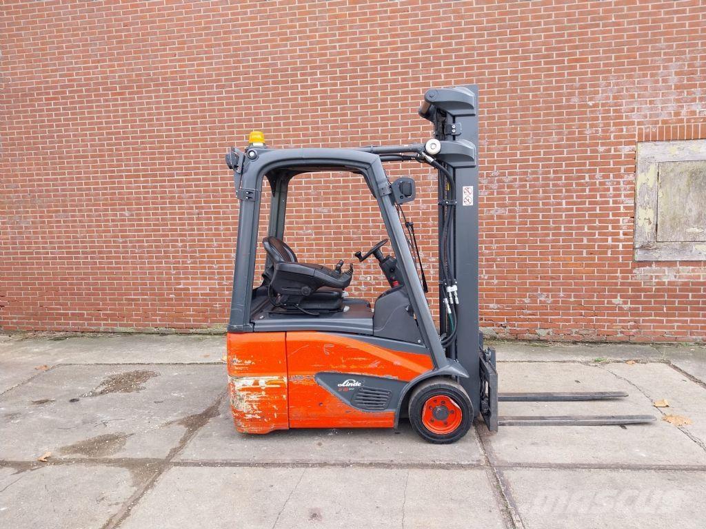 Linde E15-02 Elmotviktstruckar