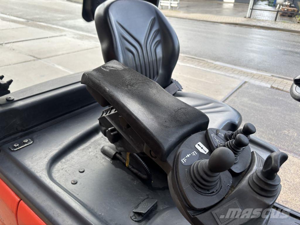 Linde E16PH-01 Elmotviktstruckar