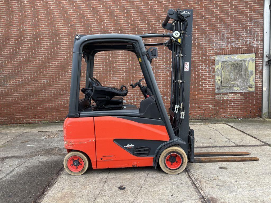 Linde E18PH-02 Elmotviktstruckar