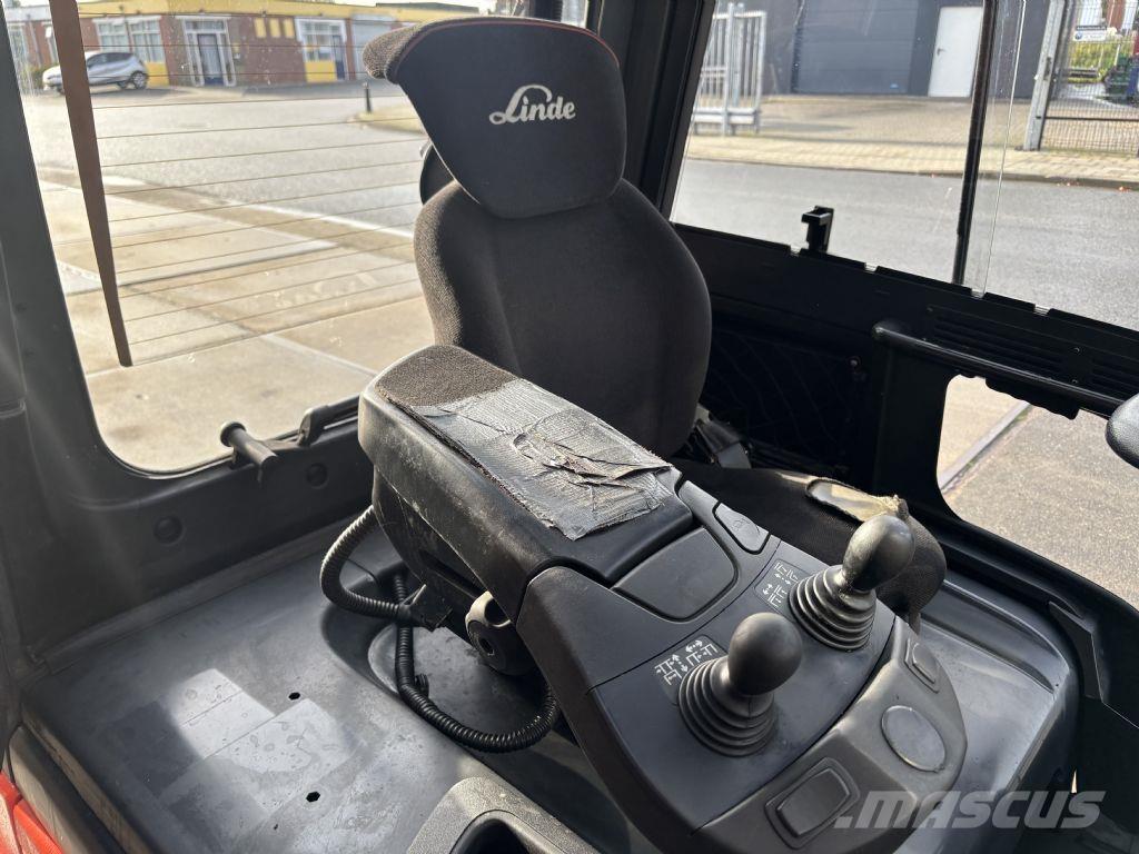 Linde E25-01 Elmotviktstruckar