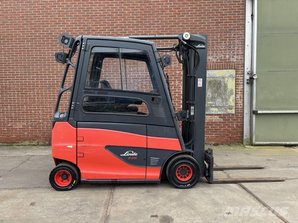Linde E25HL-01/600 Elmotviktstruckar