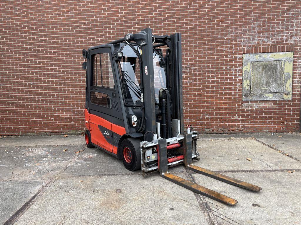 Linde E25L-01 Elmotviktstruckar
