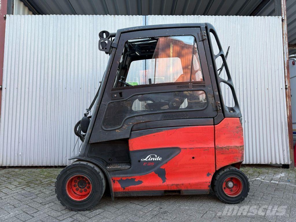 Linde E35HL-01 Elmotviktstruckar