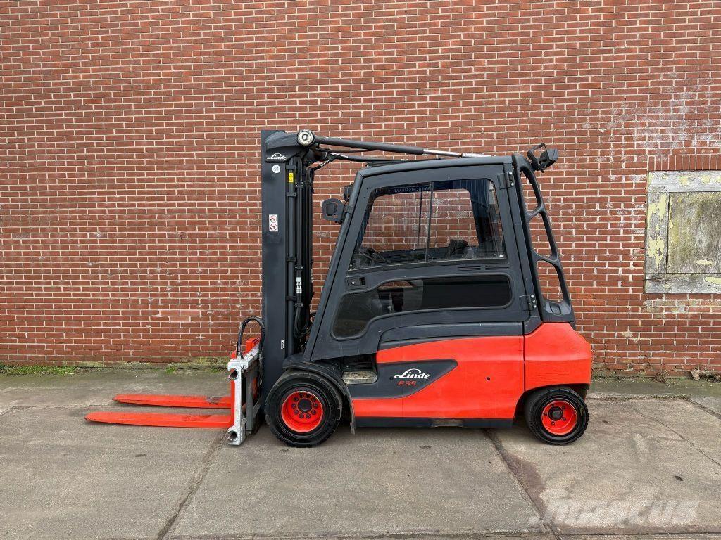 Linde E35L-01 Elmotviktstruckar