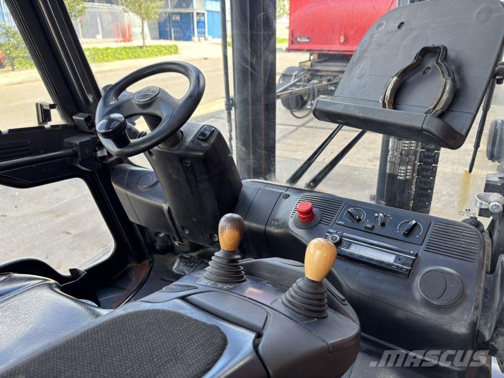 Linde E40HL-01/600 Elmotviktstruckar