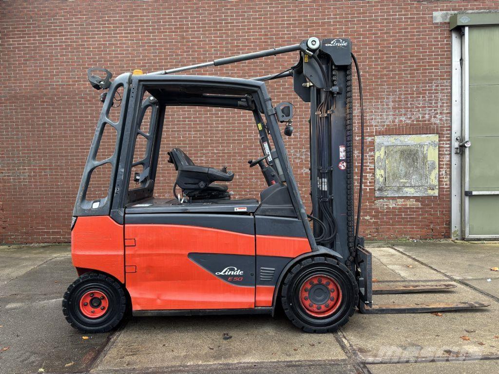 Linde E50HL-01 Elmotviktstruckar