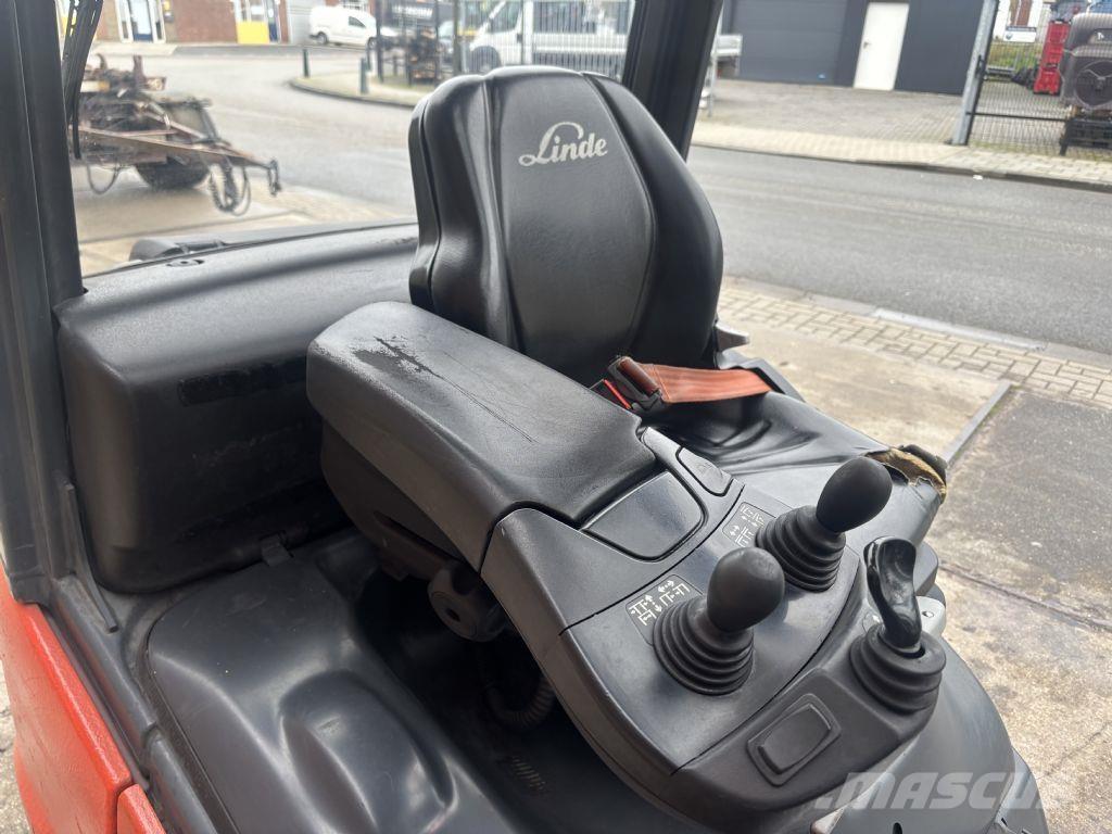 Linde H16T-01 Gasolmotviktstruckar