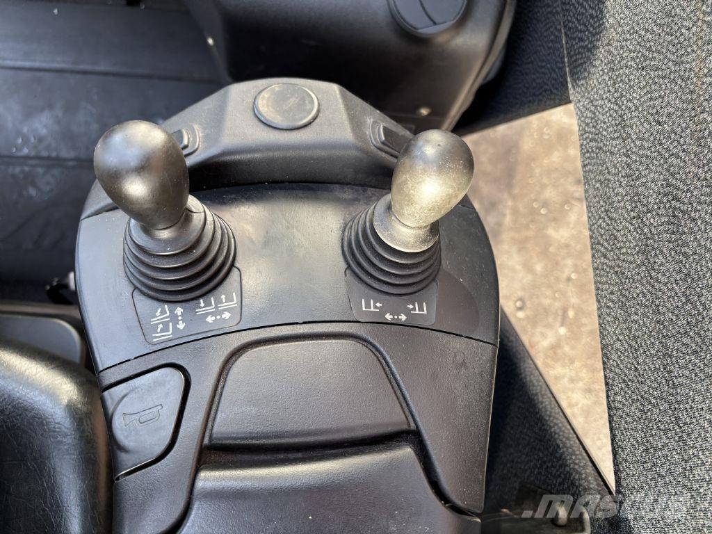 Linde H18D-01 Dieselmotviktstruckar