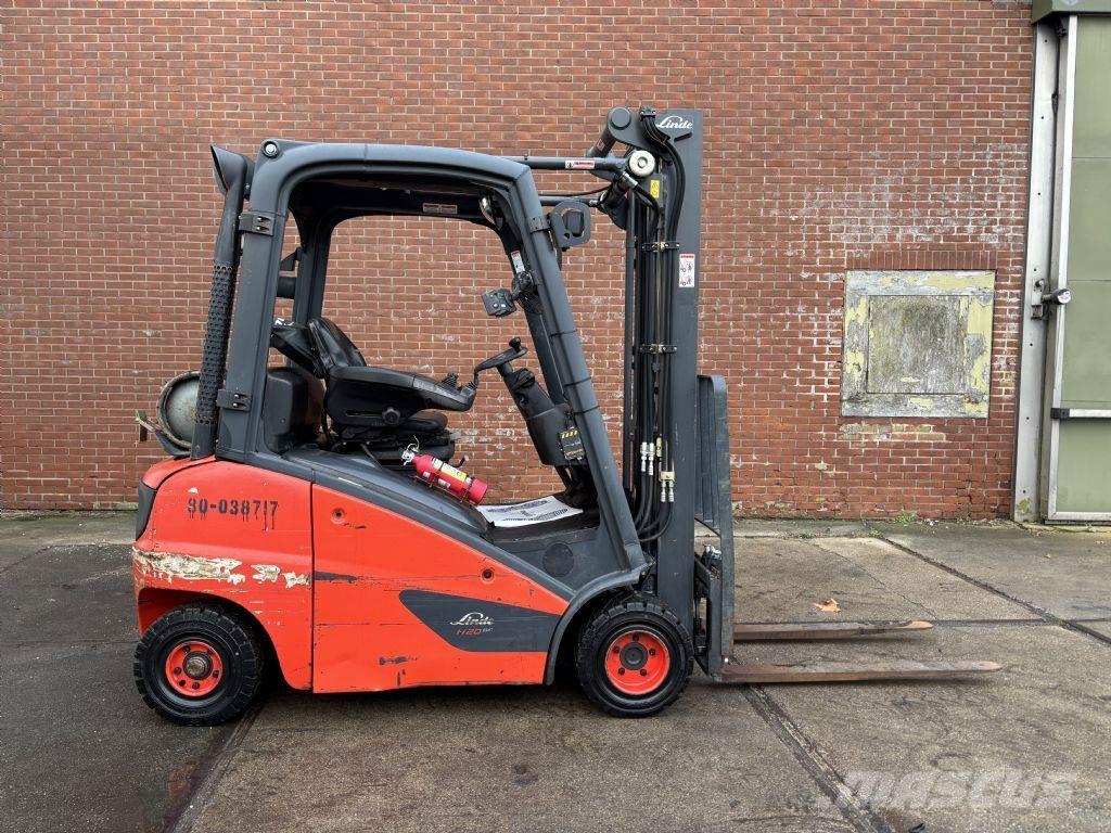 Linde H20T Gasolmotviktstruckar