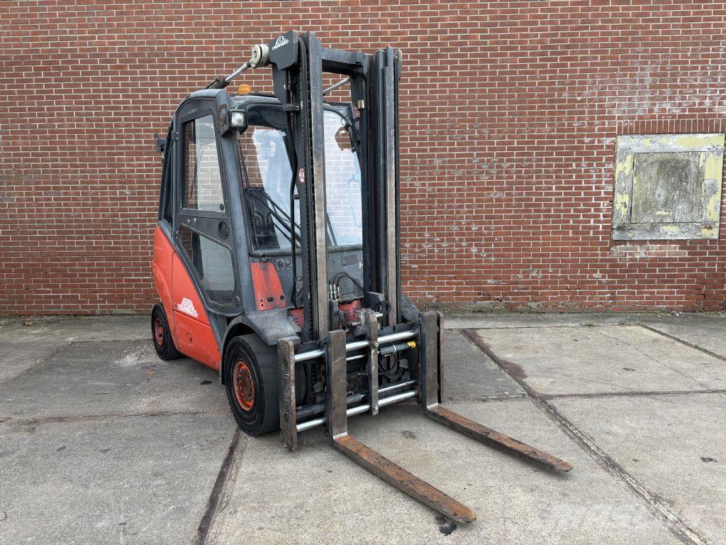 Linde H30D Dieselmotviktstruckar