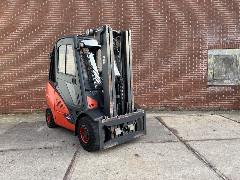 Linde H30D-02 Dieselmotviktstruckar