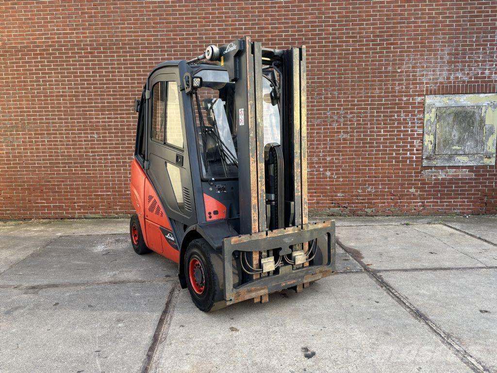 Linde H30D-02 Dieselmotviktstruckar