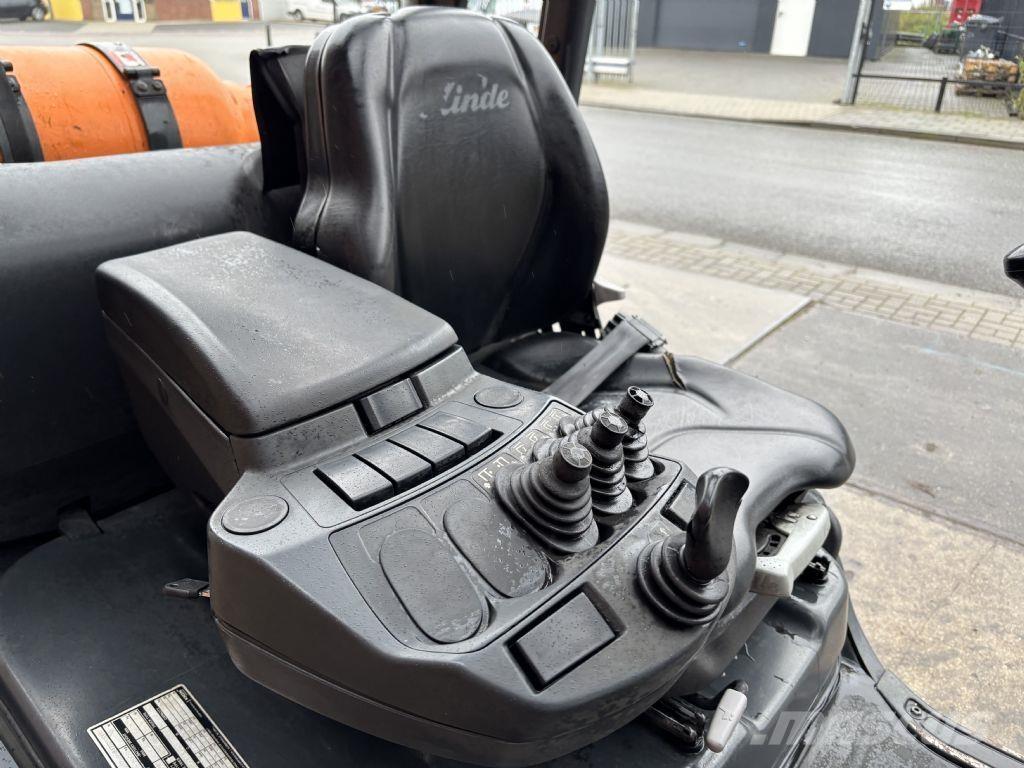 Linde H30T Gasolmotviktstruckar