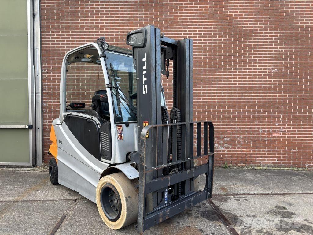 Still RX 60-40 Elmotviktstruckar