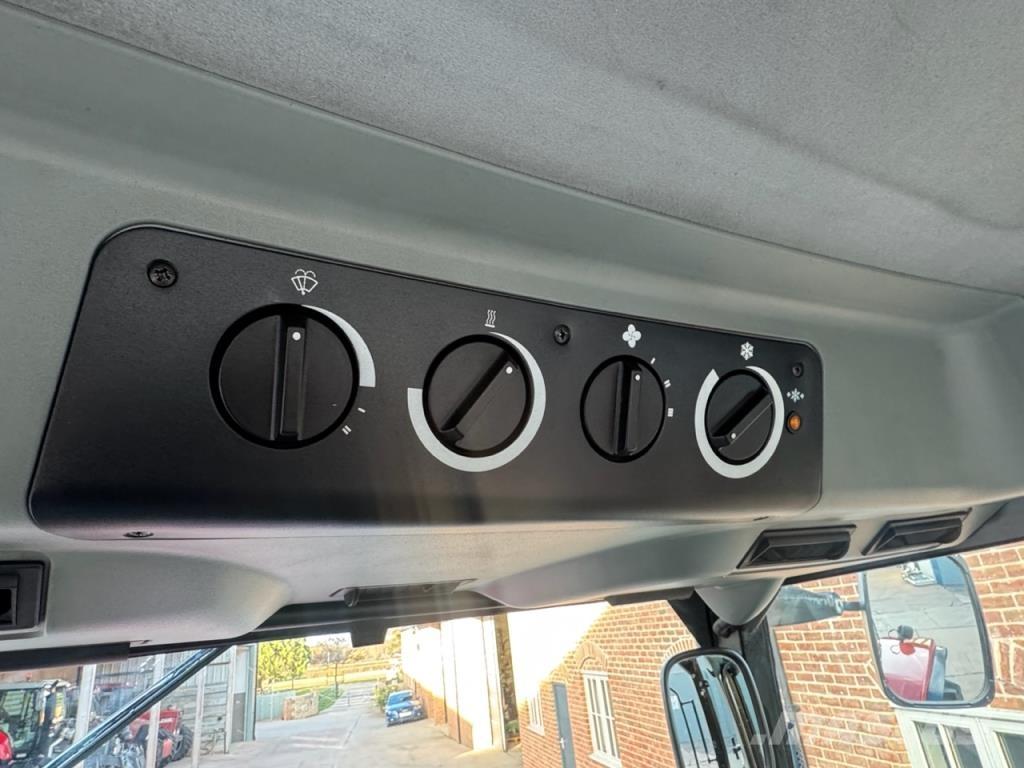 CASE MX 135 Traktorer