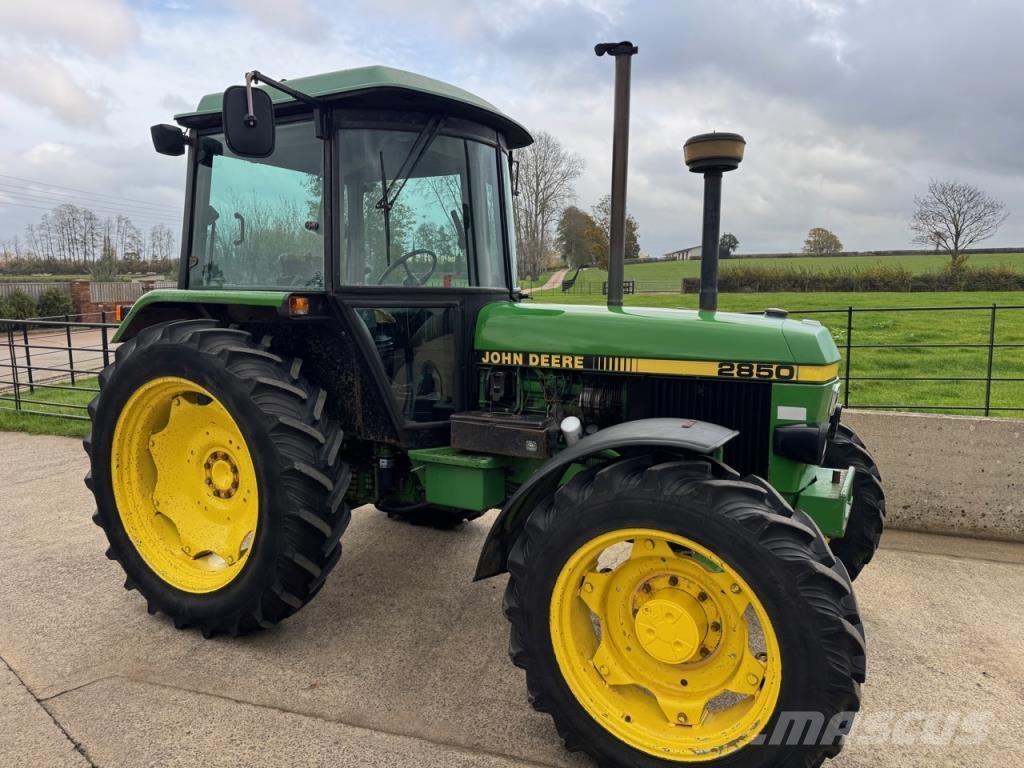 John Deere 2850 Traktorer