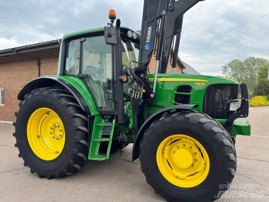 John Deere 6830 Traktorer