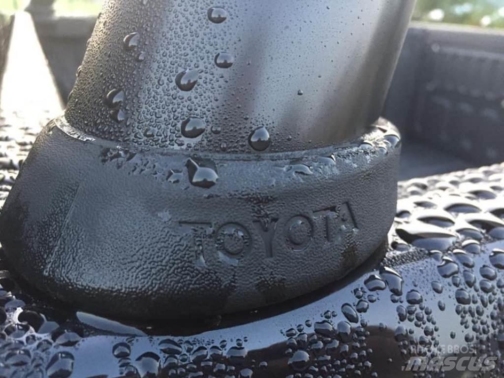 Toyota 718 Övriga traktortillbehör