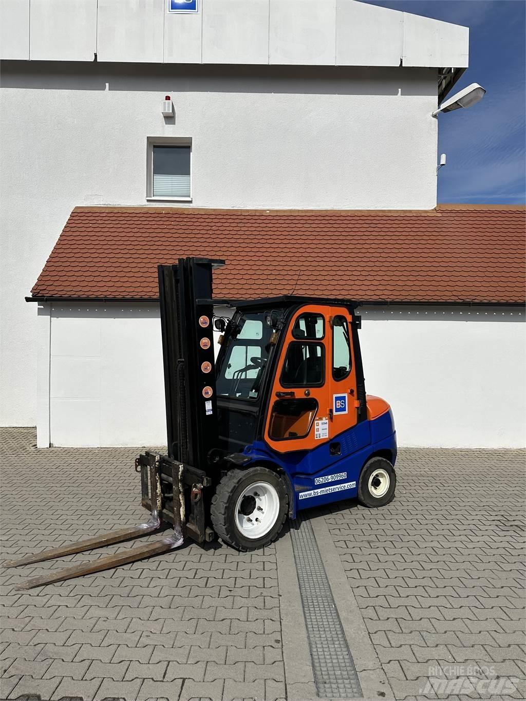 Clark C30D Entreprenad - Övrigt