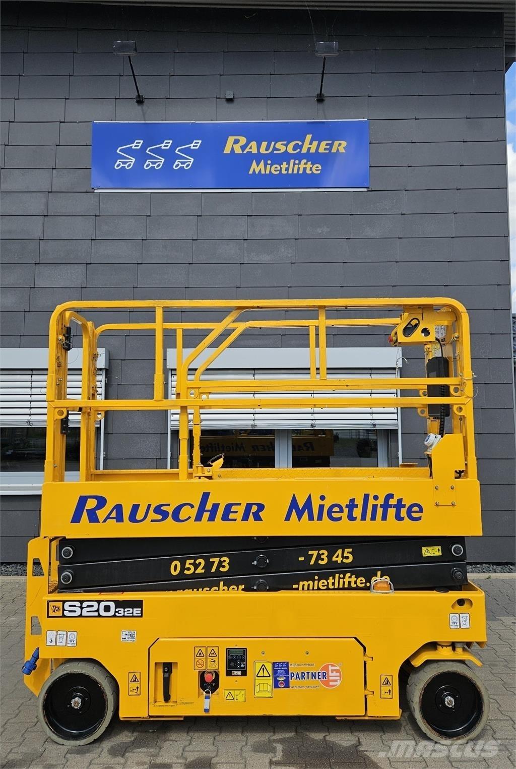 JCB S2032E Saxliftar