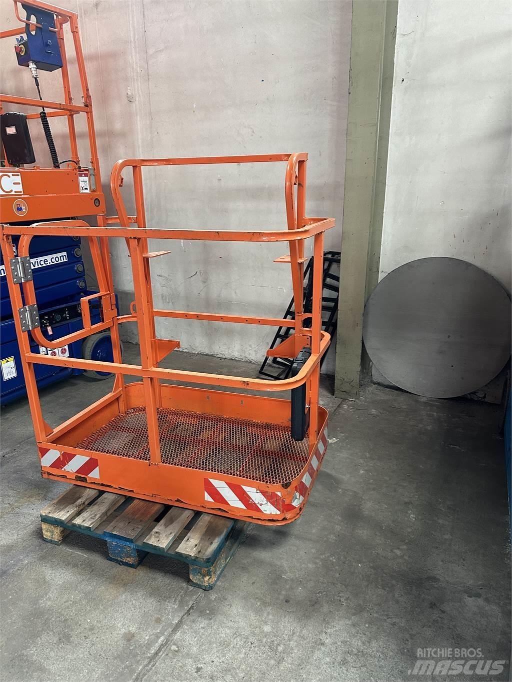 JLG 1001186387s Entreprenad - Övrigt