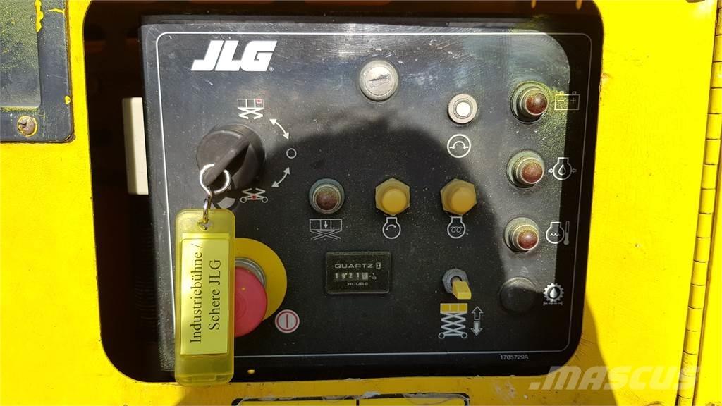 JLG 260 MRT-A Saxliftar