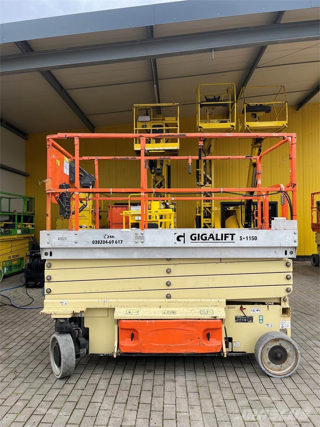 JLG 3246 ES Saxliftar