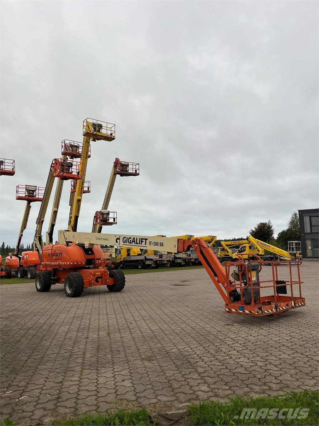 JLG 860 SJ Teleskop bomliftar