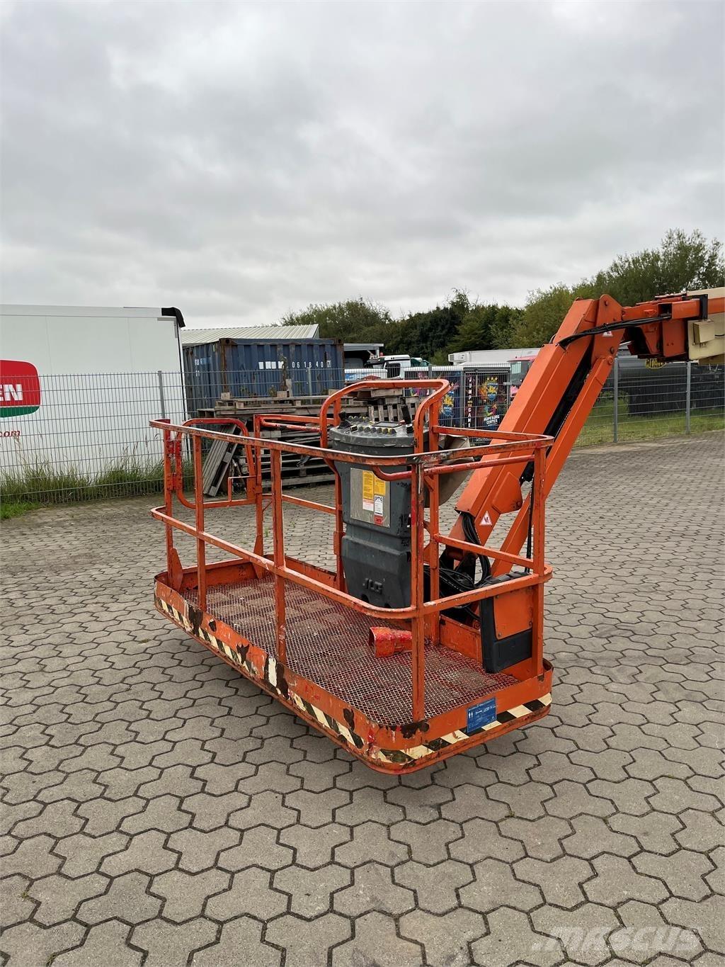 JLG 860 SJ Teleskop bomliftar