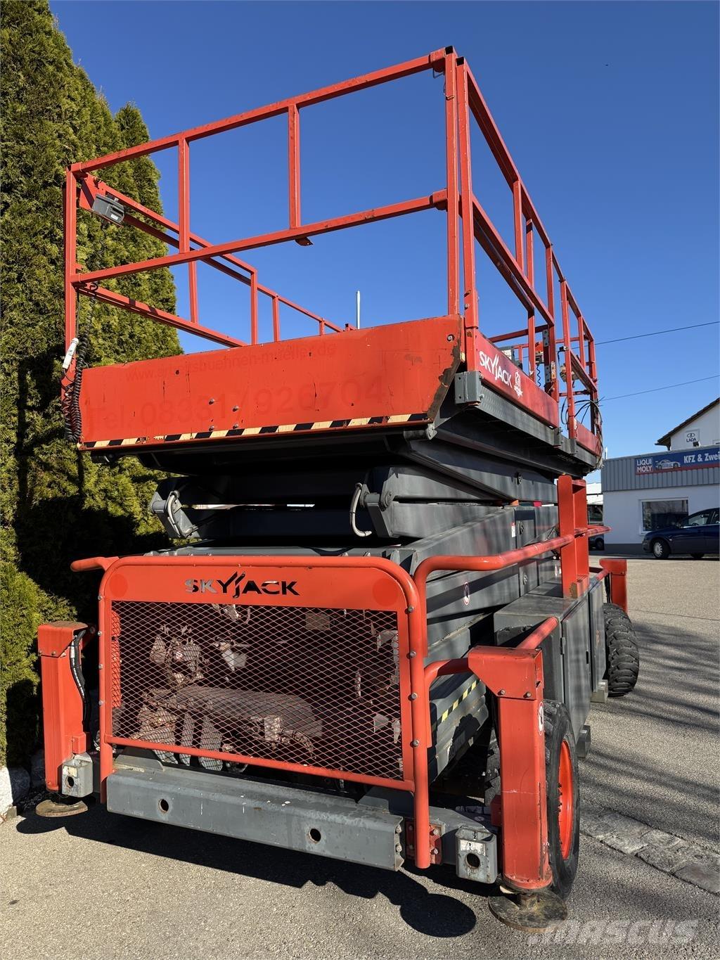 SkyJack SJ9250 Saxliftar