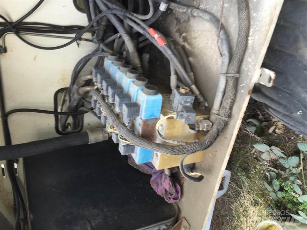 Terex TB 60 Entreprenad - Övrigt
