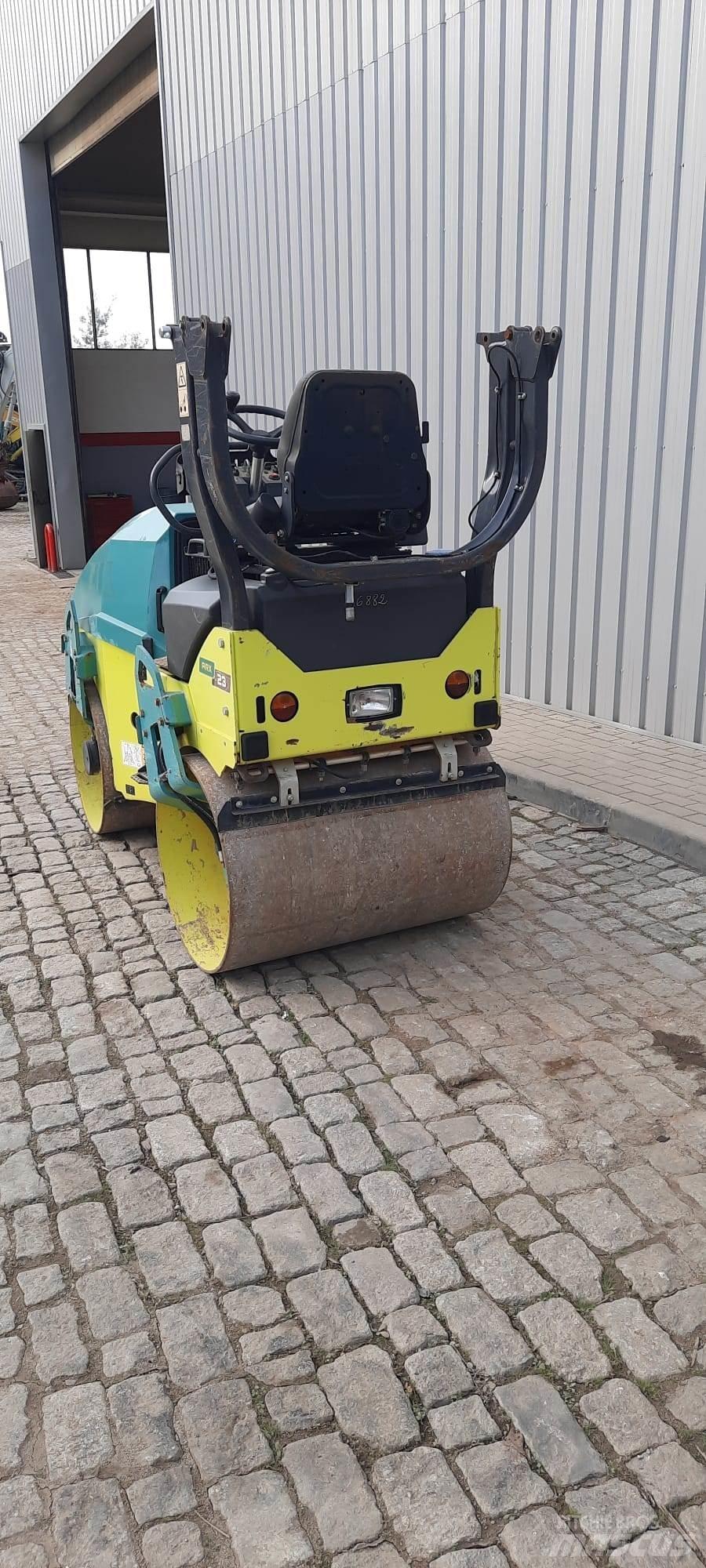 Ammann ARX23 Tvåvalsvältar