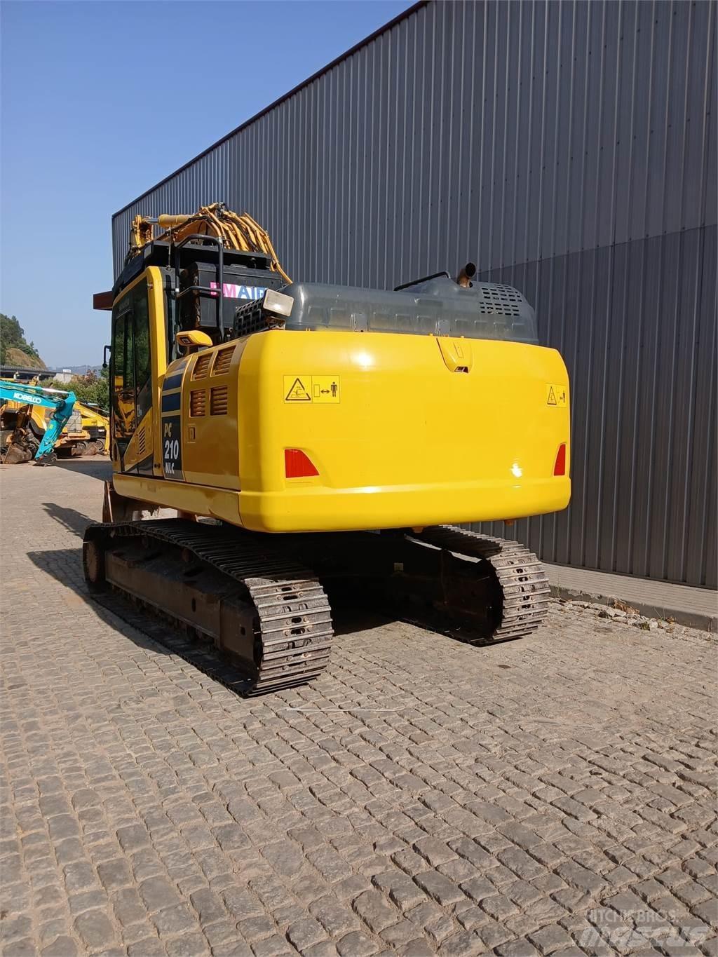 Komatsu PC210NLC-11 Bandgrävare