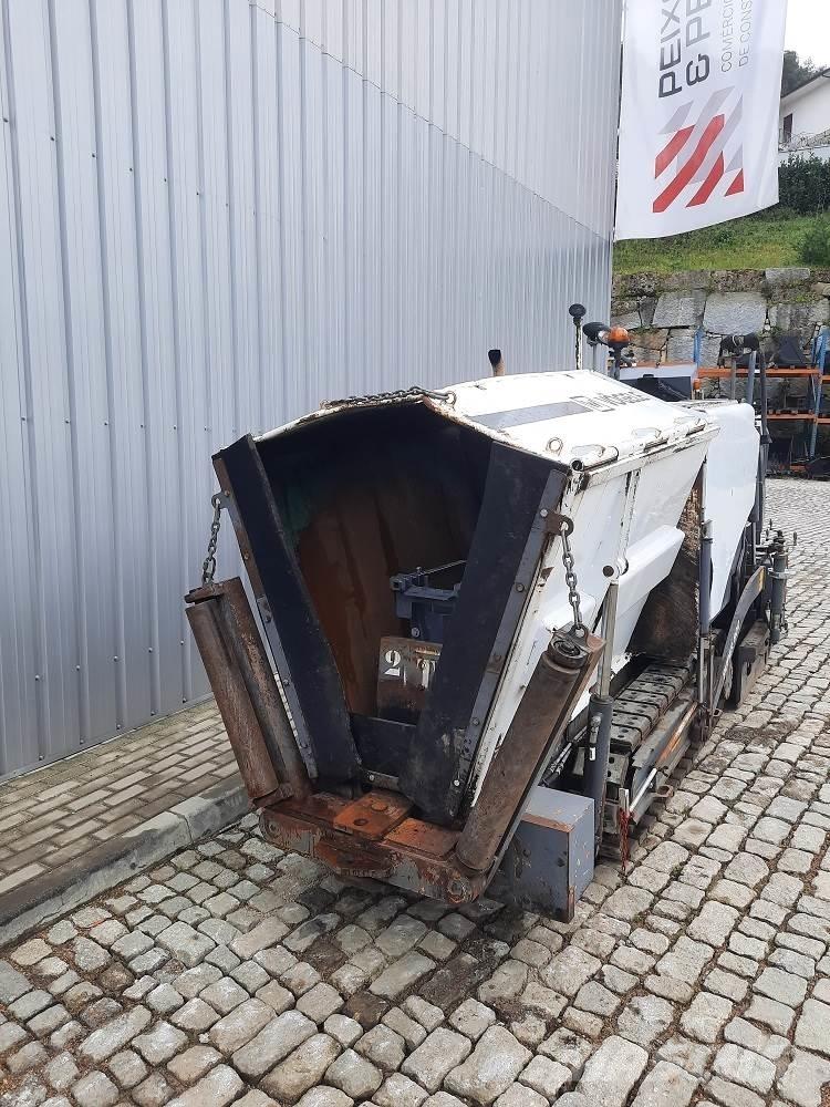 Vögele Super 800 Asfaltsläggningsmaskiner