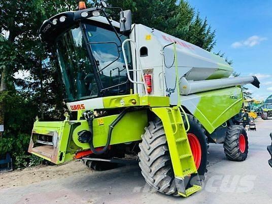 CLAAS Tucano 450 APS Skördetröskor
