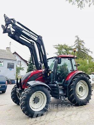 Valtra N104 Traktorer