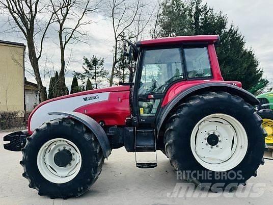 Valtra T160 Traktorer